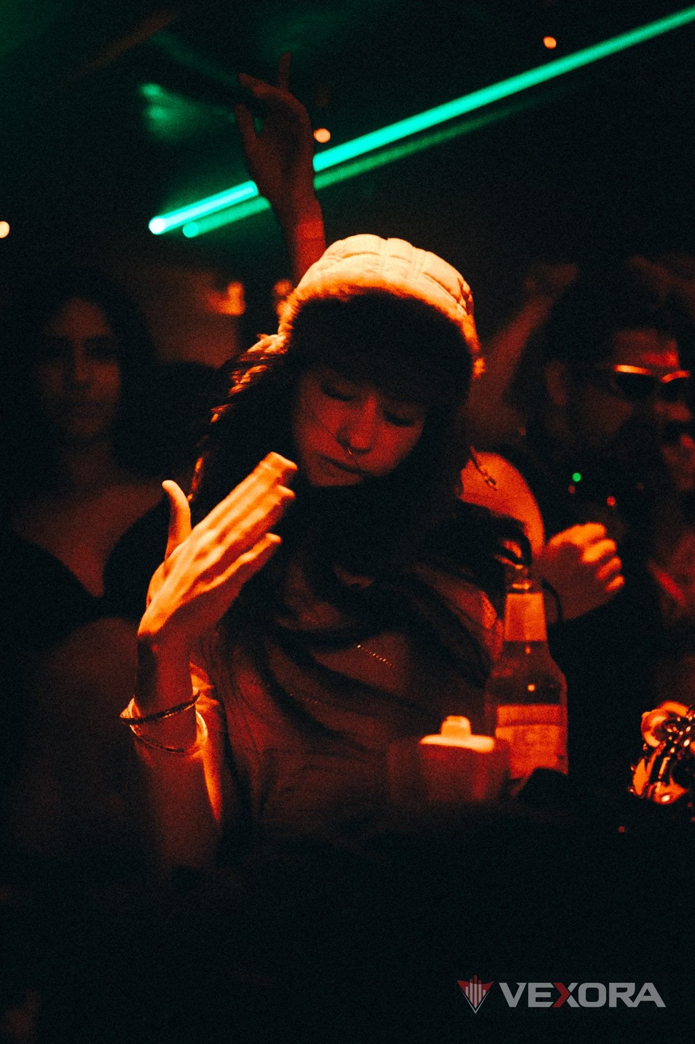 Underground 01 — 16